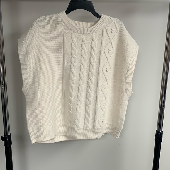FRYE AND CO. Sweaters Frye And Company Cream Sweater Vest Size Xl Poshmark